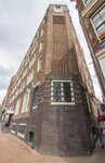 Hoek Vliegendesteeg-Singel.
<br/>
Marcel Westhoff, 2016-04-01